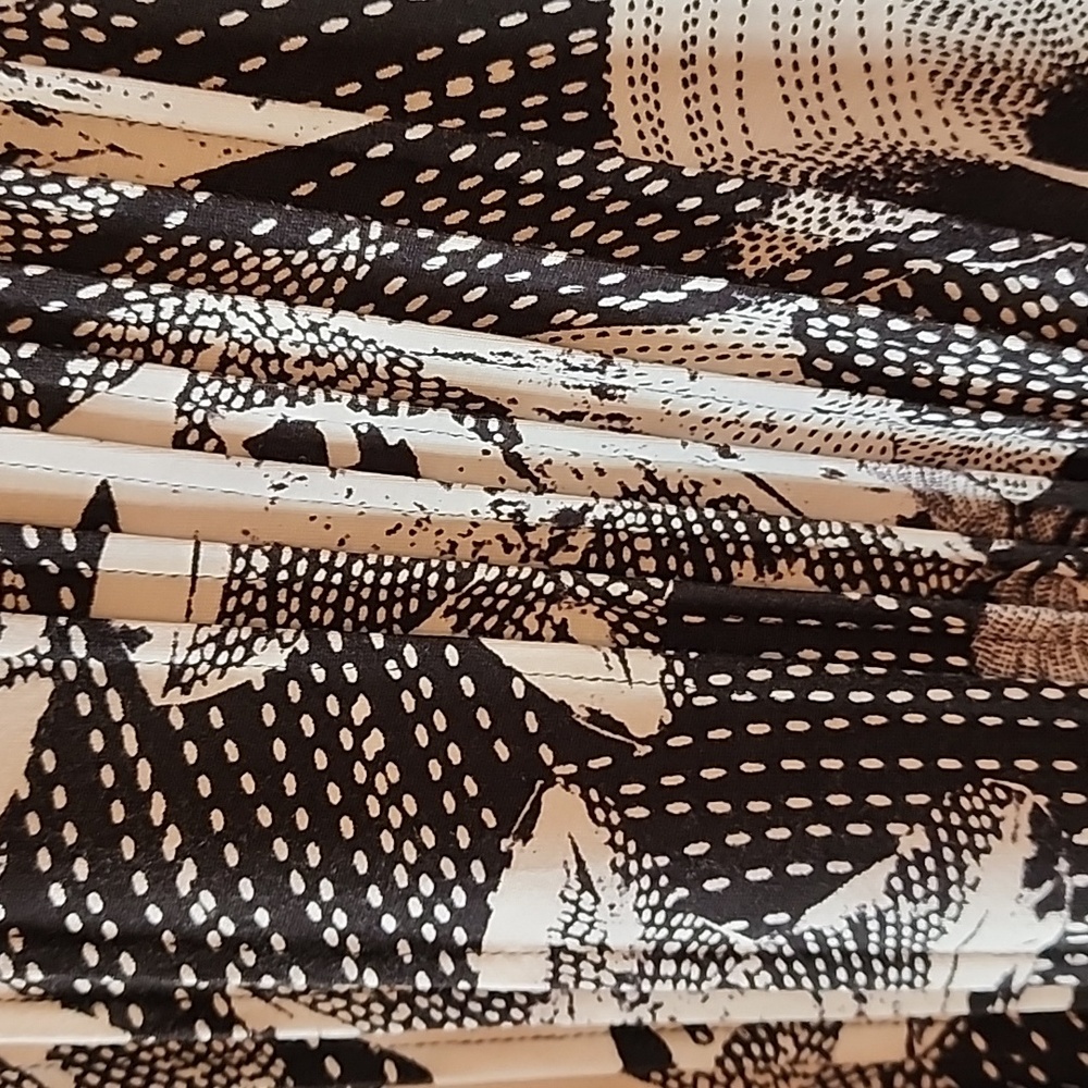 NWOT Cupio Abstract Top/Tunic Small - Picture 6 of 9